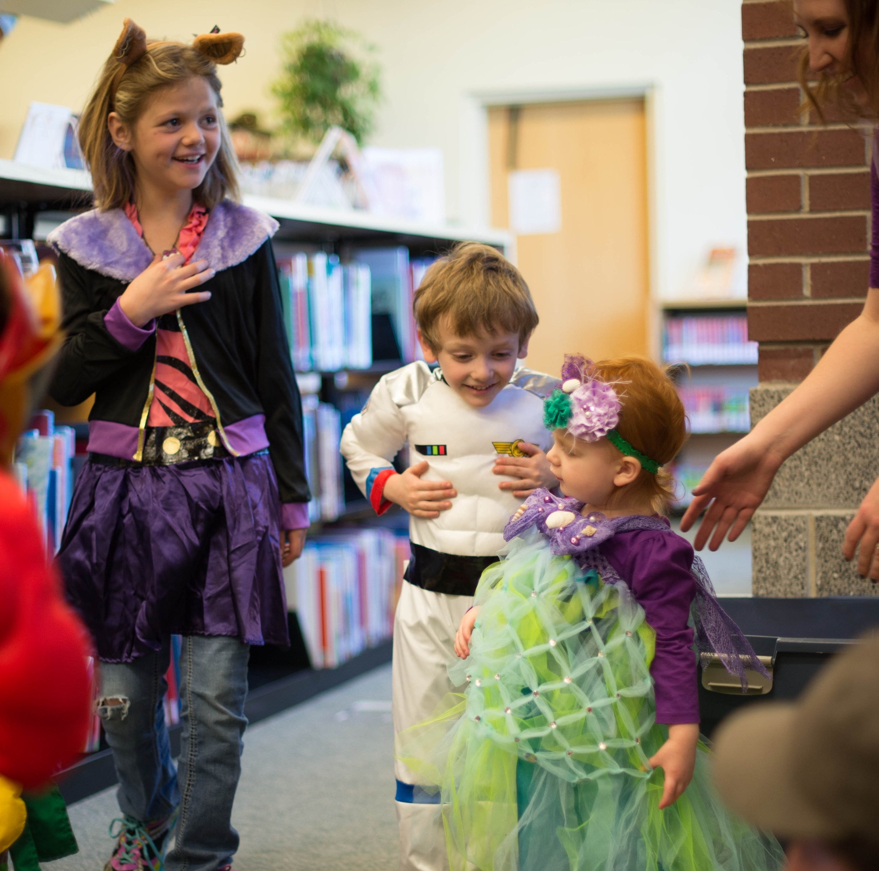 kids costumes